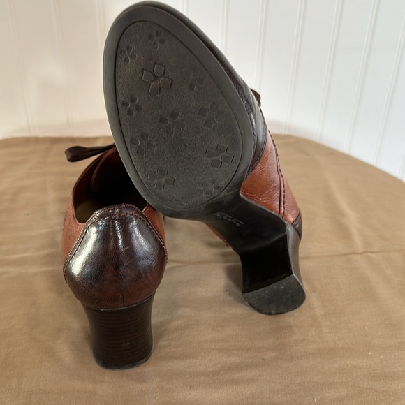 Naturalizer shoe - Picture 4 of 5